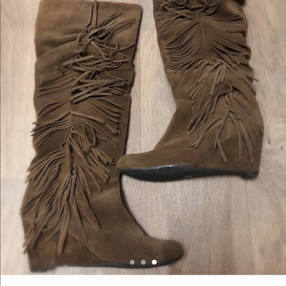 👢👢 Gianni Bini Brown Suede Boots - Picture 2 of 3